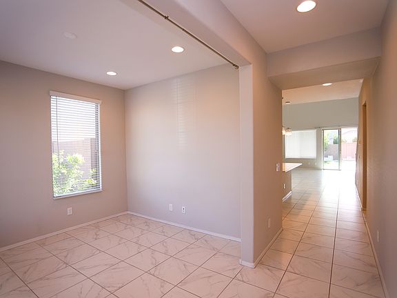 5th image of 7091 W Jasmine Trl