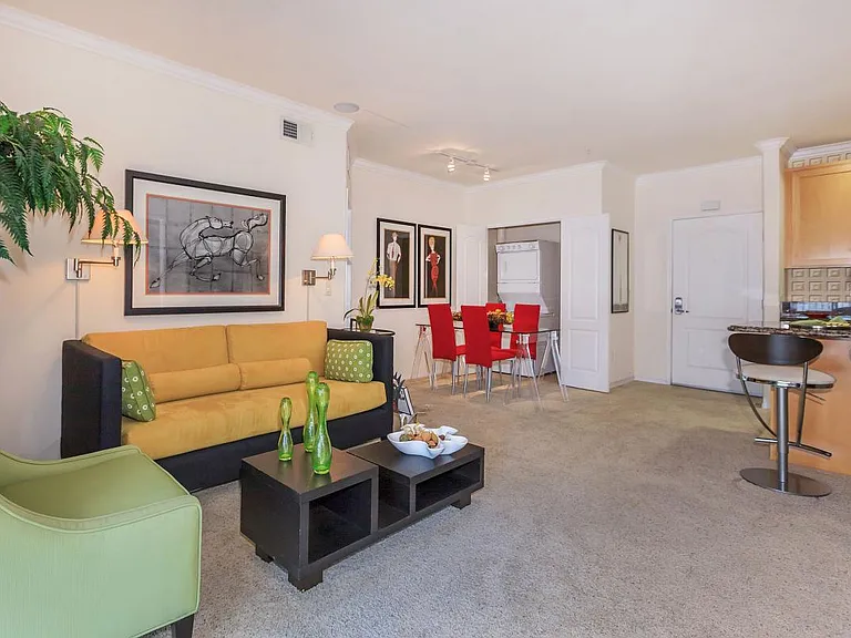 CARPET IN SELECT LIVING ROOMS AND BEDROOMS