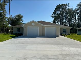 8 Llovera Pl, Palm Coast, FL 32164