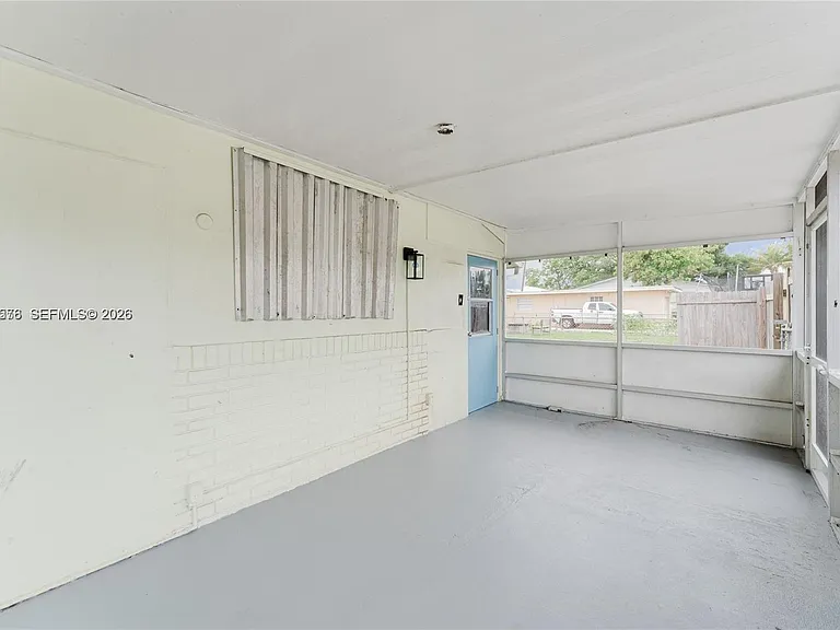 5737 Grant St #3 — Photo 36