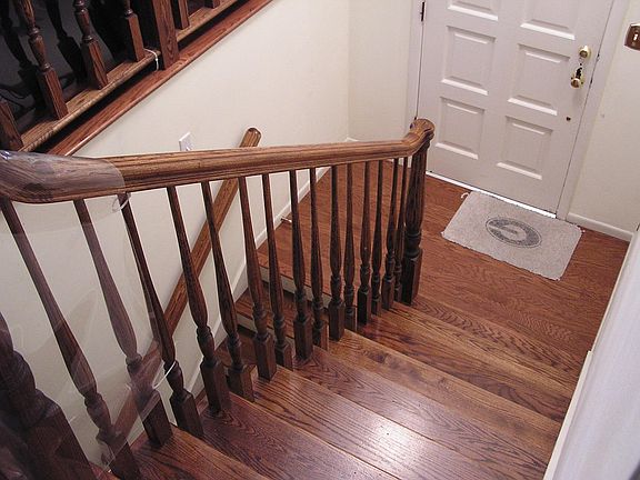 4th image of 612 S Terrace Dr
