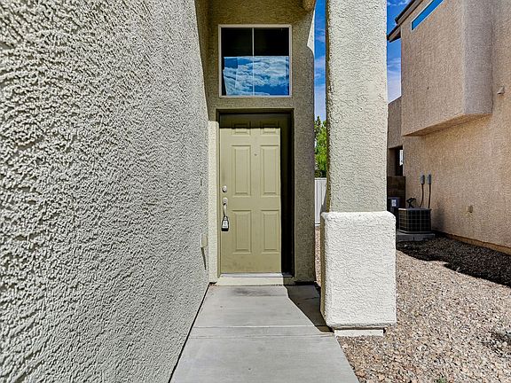 4th image of 9812 Red Horse St