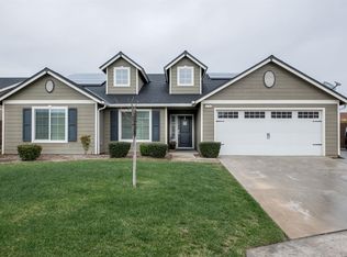 6784 E Townsend Ave, Fresno, CA 93727