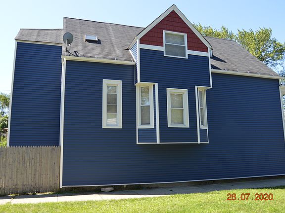 3rd image of 8001 S Saginaw Ave
