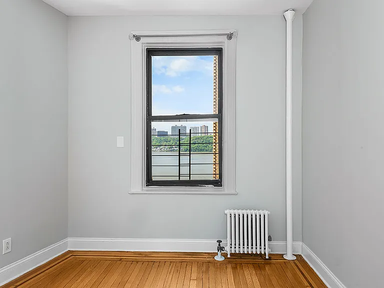 70 Haven Ave #4B — Photo 11