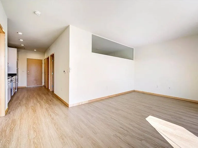 2 Bed / 1 Bath - 778 SF 2 Bed / 1 Bath - 778 SF