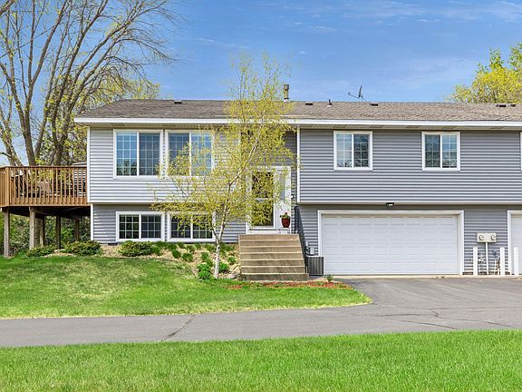 2nd image of 433 97th Ln NE