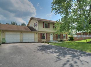 540 Chinquapin Trl, Christiansburg, VA 24073