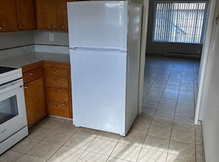 719 19th Ave SE APT 28, Albany, OR 97322