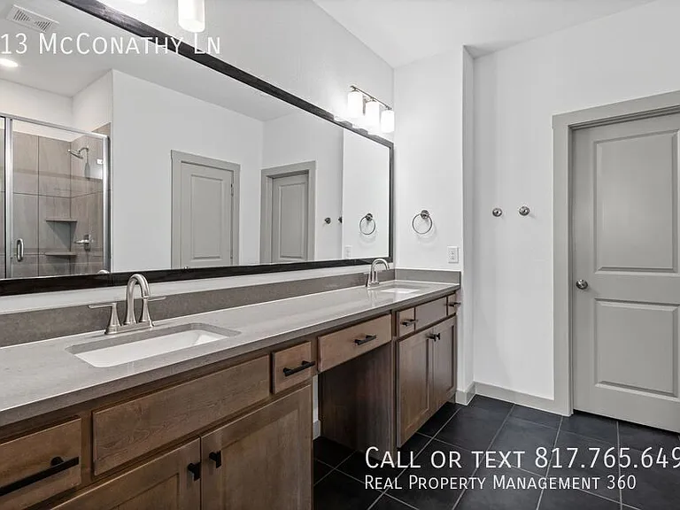 313 McConathy Way — Photo 16
