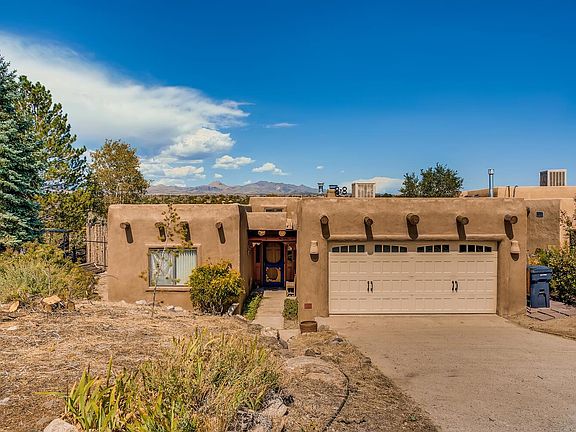 2nd image of 6526 Barranca Dr