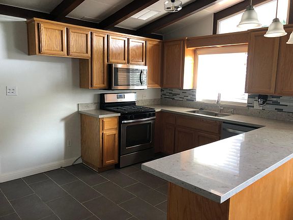 2nd image of 1001 Duchow Way