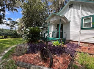 18306 Demko Rd, Altoona, FL 32702