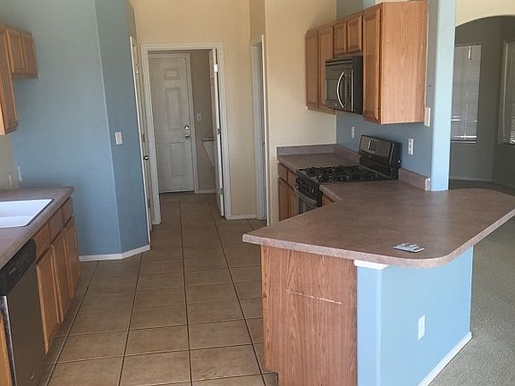 4th image of 2436 E Midgo Dr