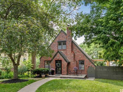 2518 N 56th St, Omaha, NE, 68104