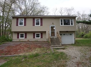 264 Brooklyn Tpke, Hampton, CT 06247