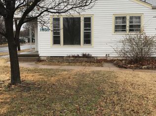 1959 S Volutsia Ave, Wichita, KS 67211