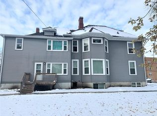 319 9th St S, Fargo, ND 58103