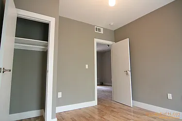 Rented by aptsandlofts.com