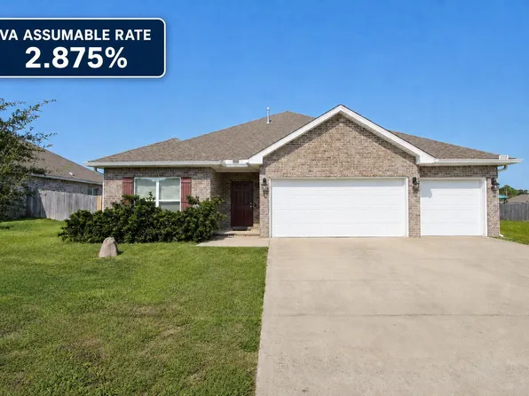 1110 Shoal River Dr, Crestview, FL 32539
