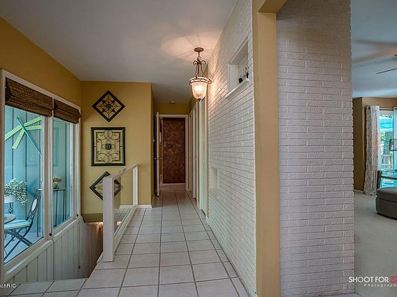 4th image of 901 W Fennwood Cir