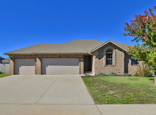 1151 S Bordeaux Ave, Republic, MO 65738