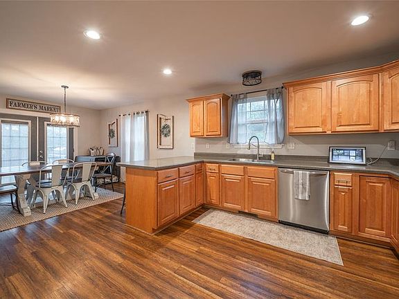 5th image of 1509 Ramsey Place Rd