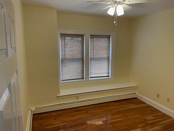 3rd image of 277 Admiral St #277