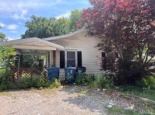 3213 Duco St, Alton, IL 62002