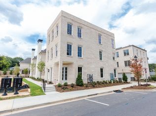 310 Clover Ct, Roswell, GA 30075