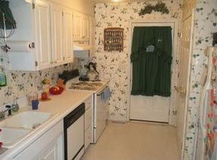 310 Dickson Rd, Campobello, SC 29322