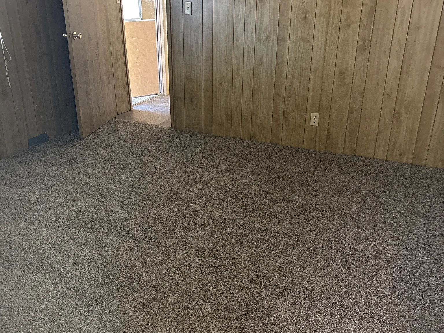 2515 E Nelson Dr — Photo 1