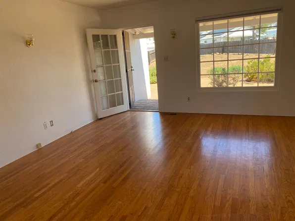 1919 Suncrest Blvd, El Cajon, CA 92021