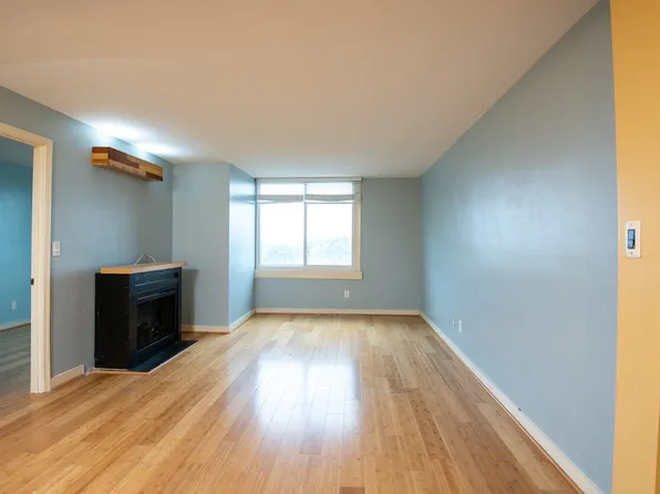 4600 Duke St APT 708, Alexandria, VA 22304