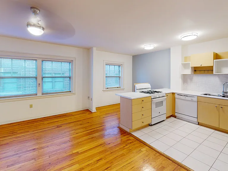 Dining/Living room