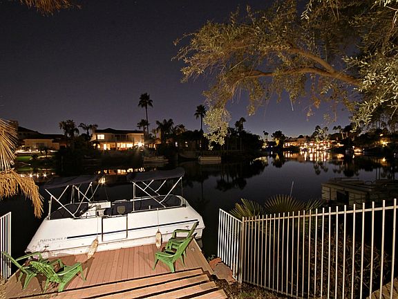 3rd image of 9963 E Island Cir