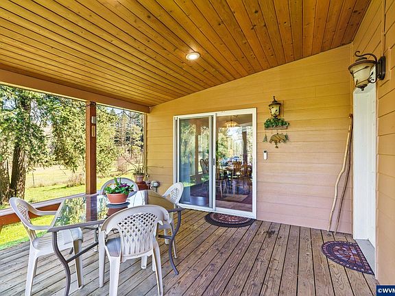 3rd image of 38380 Soap Creek Rd