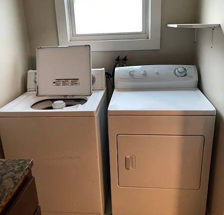 5th image of 57 Vandine Pl NE