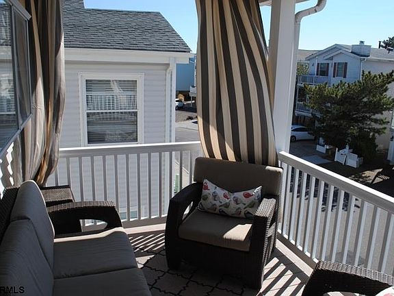 5th image of 15 Safe Harbor Dr #2