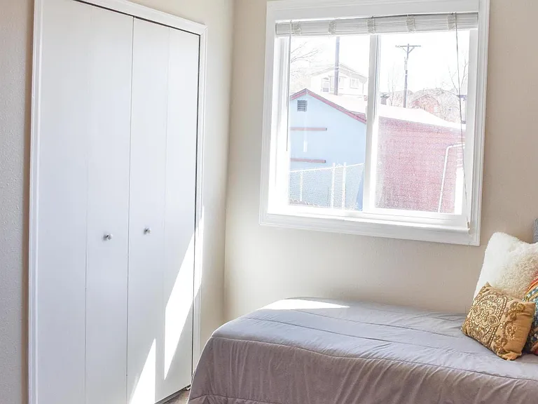 2218 W Saint Vrain St — Photo 16