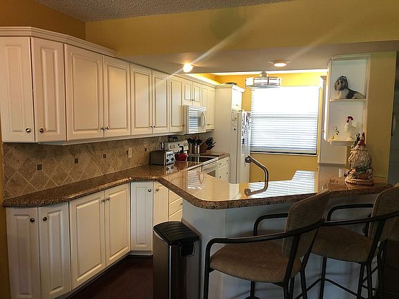 Tons of cabinets