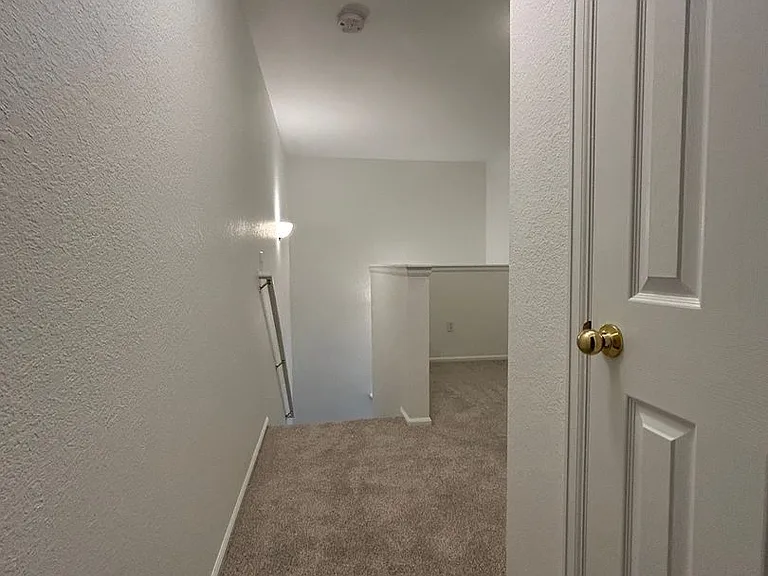 4409 S Jebel Ln — Photo 28