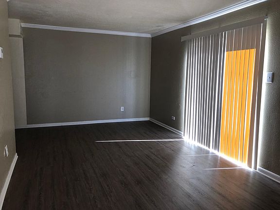 3rd image of 5046 Meandering Ln APT C