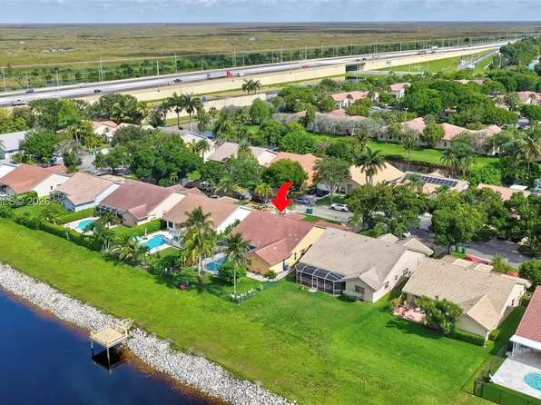 12436 SW 1st St, Coral Springs, FL 33071