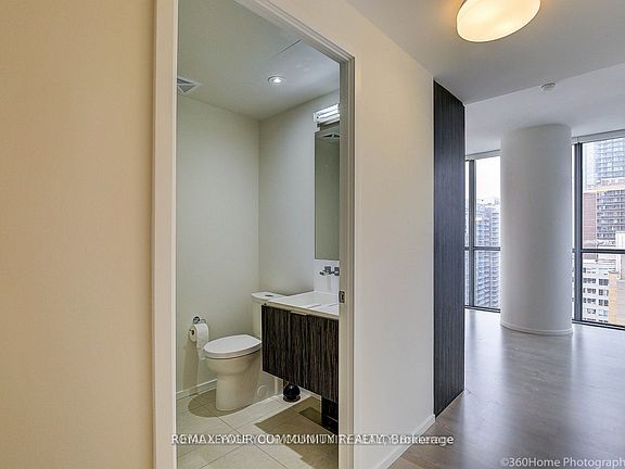 3rd image of 101 Charles St E #1604