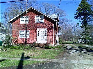 1st image of 6134 Lucas Ave