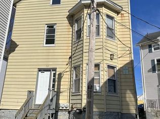 52 Rocliffe St, Fall River, MA 02723