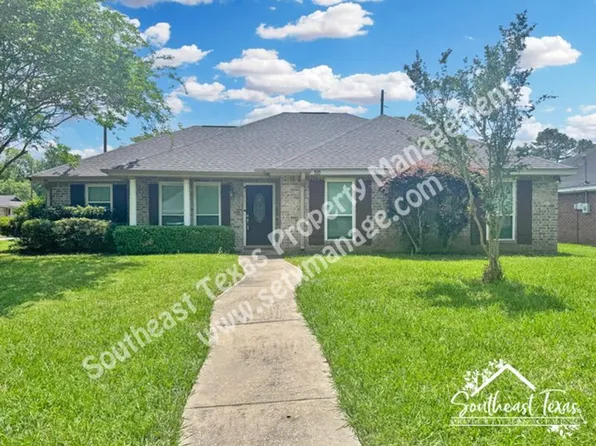 7425 Wooded Creek Dr, Beaumont, TX 77708