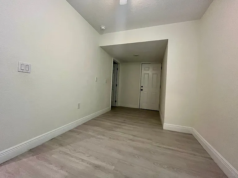 2722 14th Ave S — Photo 11