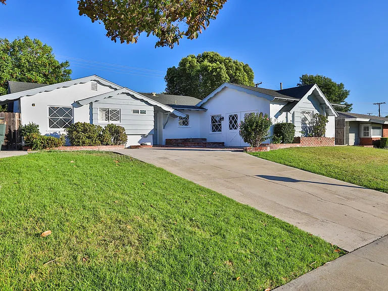 11236 Royal Palm Blvd — Photo 3